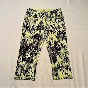 💚 Zella cropped leggings size small